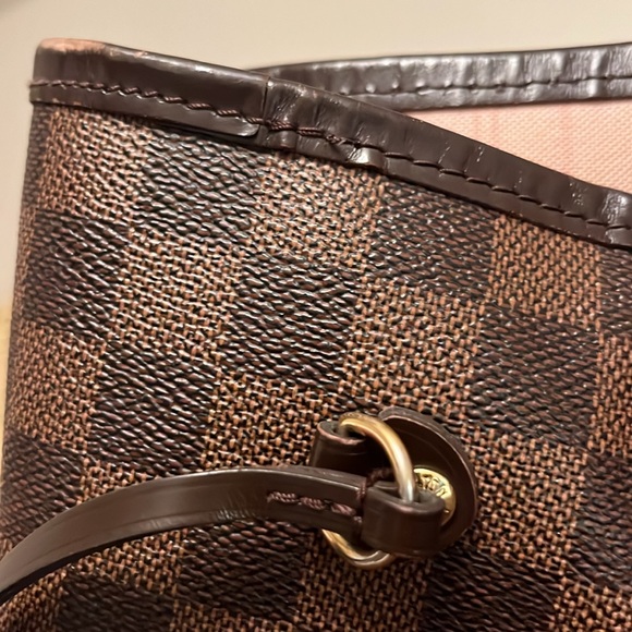 Used Neverfull Louis Vuitton Bag - Picture 13 of 13